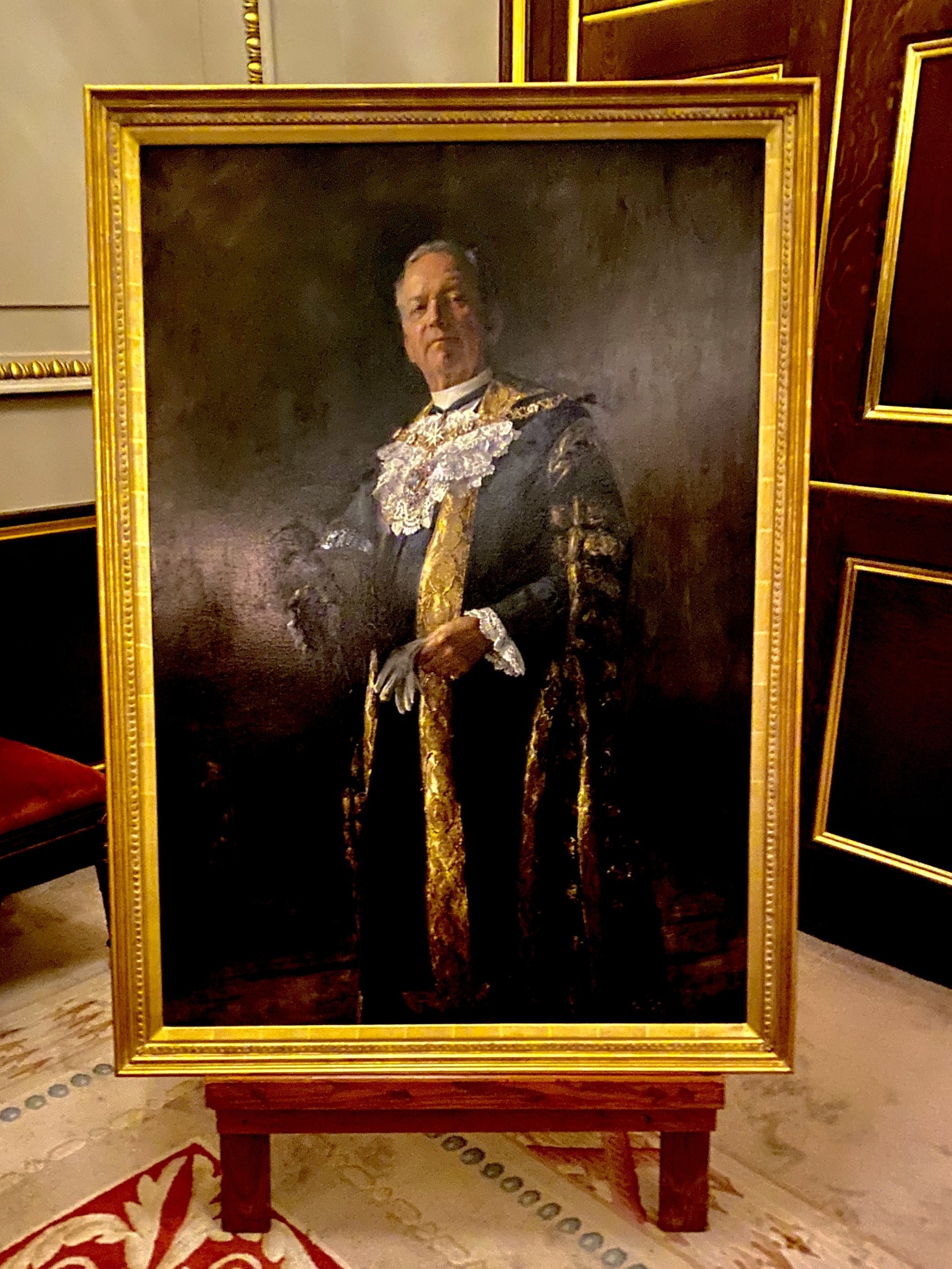 Delighted to be the speaker at the Magna Masters Sixth Gala Dinner at Fishmongers’ Hall  and see the new picture of Sir Alan Yarrow, our President