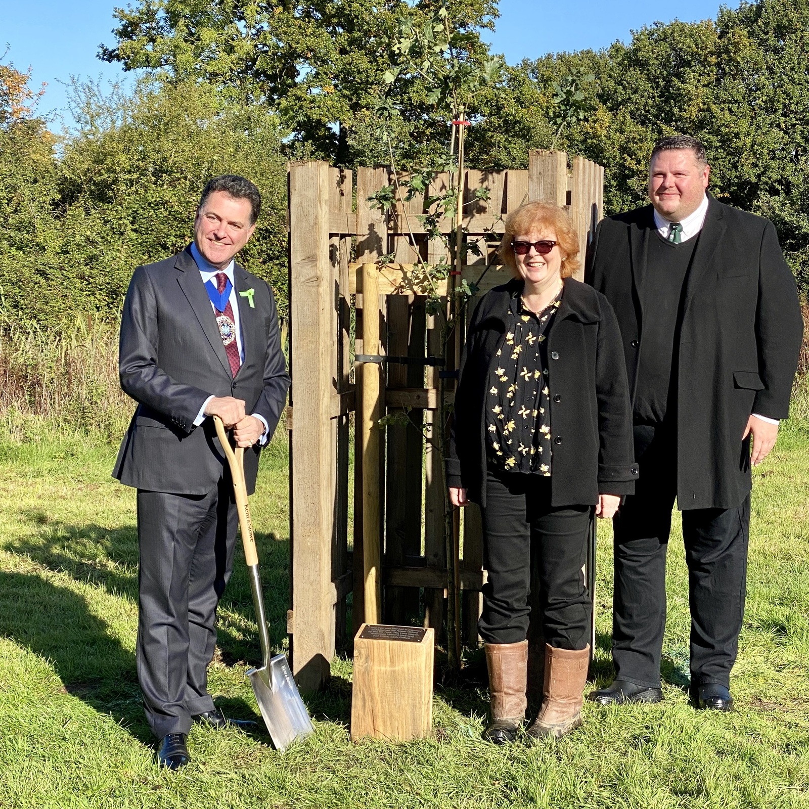10 Oct 22 - A tree is planted in memory of Past Lord Mayor, Sir Roger Gifford in Epping Forest