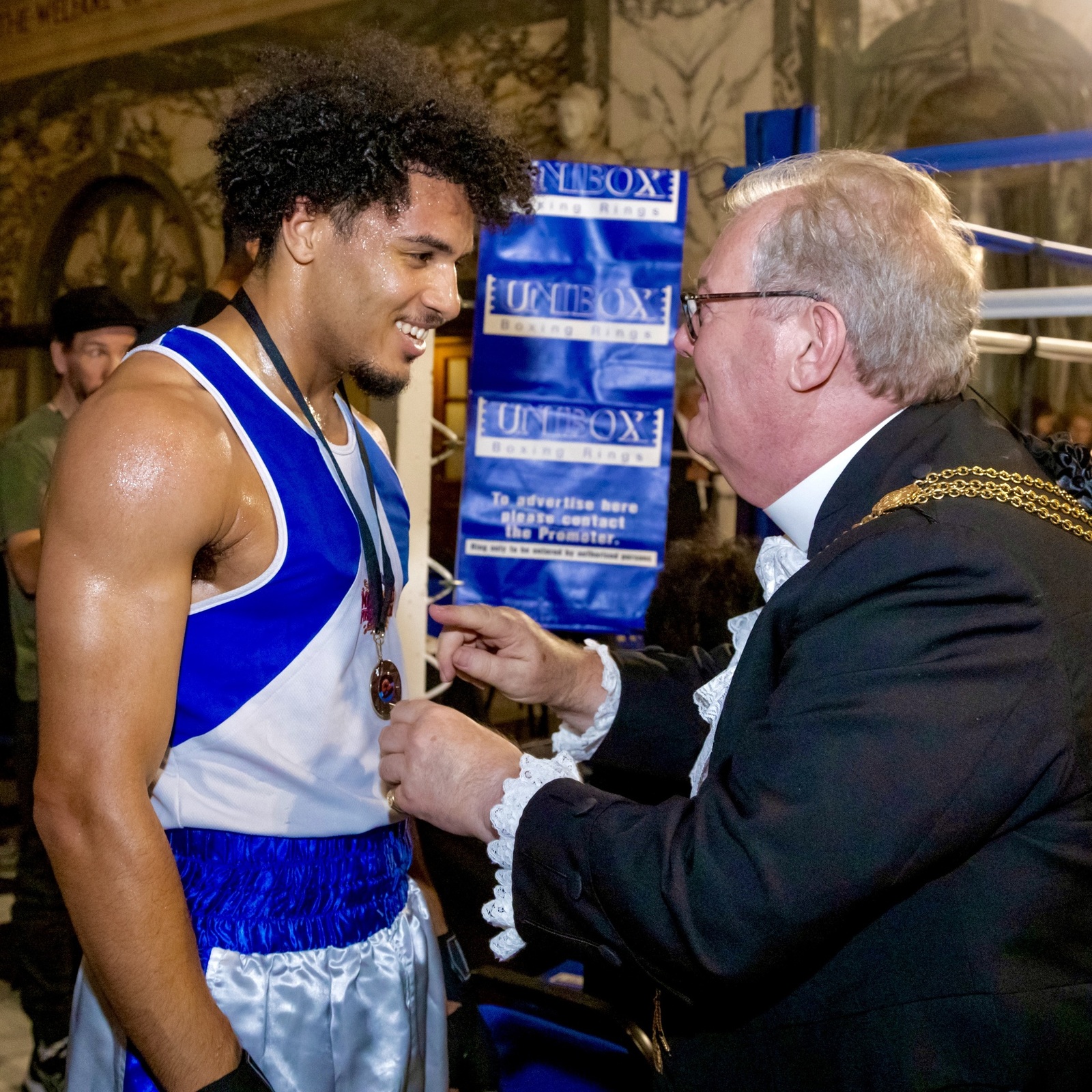 14 September 2023 - Presenting the medals at The Sheriff’s Last Stand Boxing Evening at the Old Bailey run in aid of The Sheriff’s and Recorder’s Fund…which featured Sheriff King!